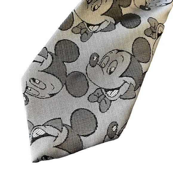 Disney Mickey Mouse Grey Neck Tie EUC - Picture 3 of 7